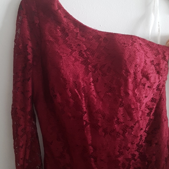 Gala / Bridesmaids Dress - Picture 4 of 6